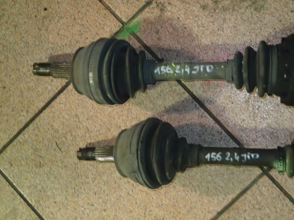 фото №3, Alfa romeo 156 2.4 jtd приводной вал правая
