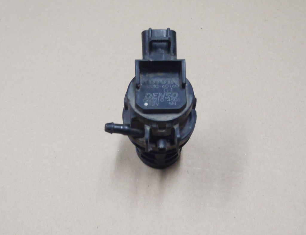 фото №1, Auris yaris prius моторчик помпа распылителя