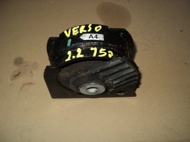 фото №1, Подушка двигателя toyota verso 2.2 d4d 2009-2012