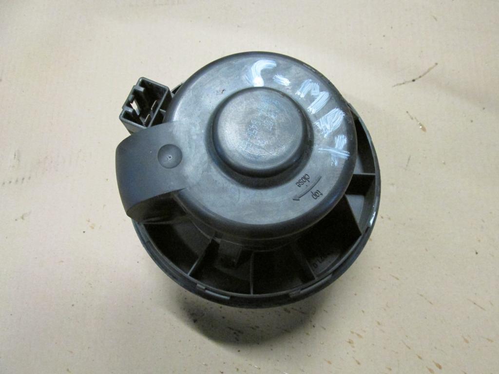 фото №1, C-max focus mk2 повітродувка вентилятор 3m5h-18456ec