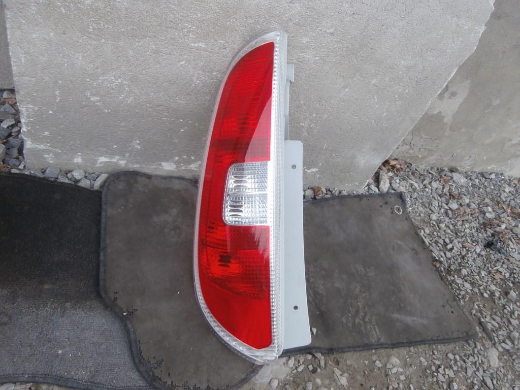 фото №1, Лампа левая задняя задняя skoda roomster 5j7945095