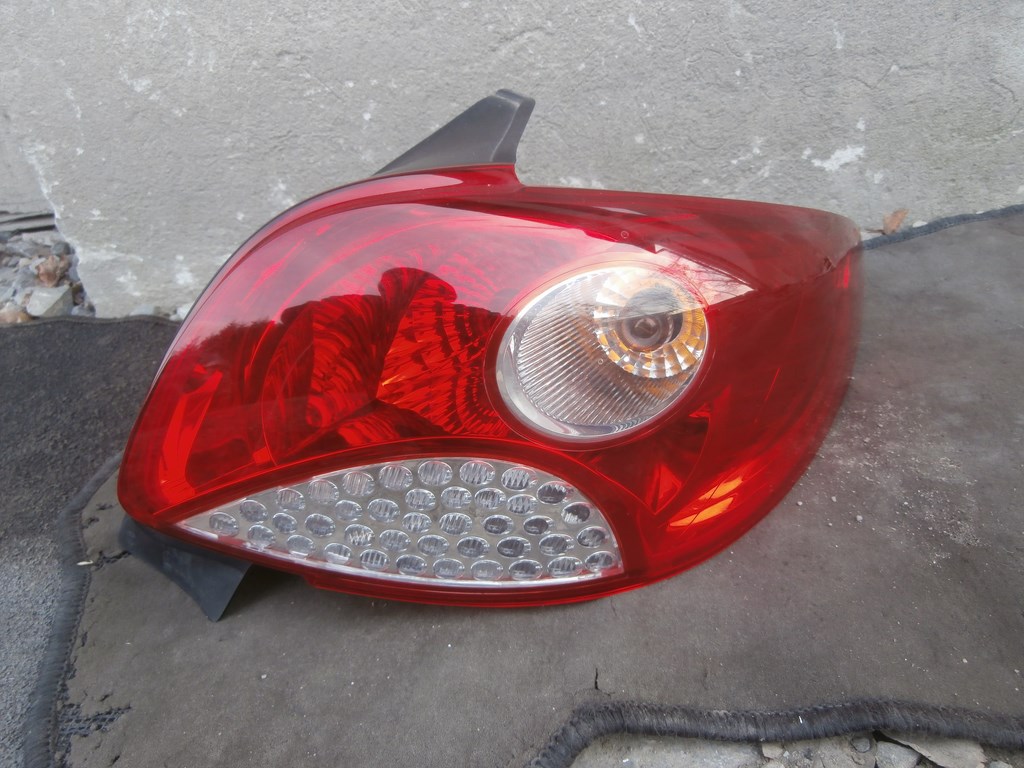 фото №1, Лампа правая задняя правый задняя peugeot 206 plus 206+
