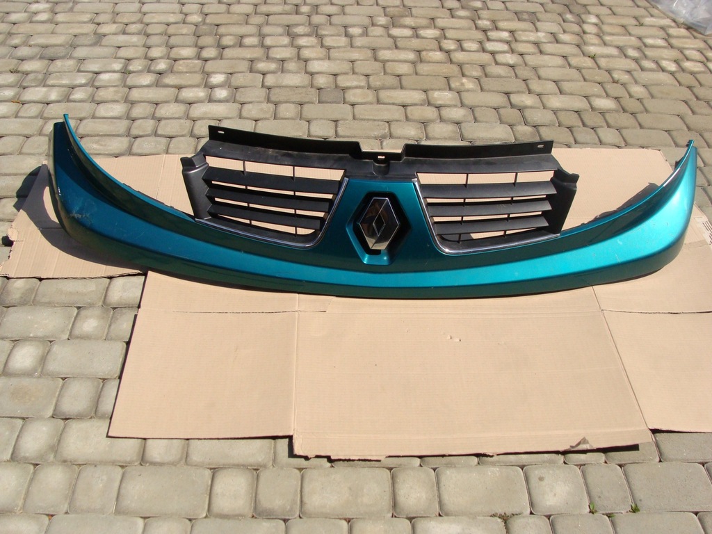 фото №1, Renault trafic lift решётка радиатора решётка радиатора хром оригинал