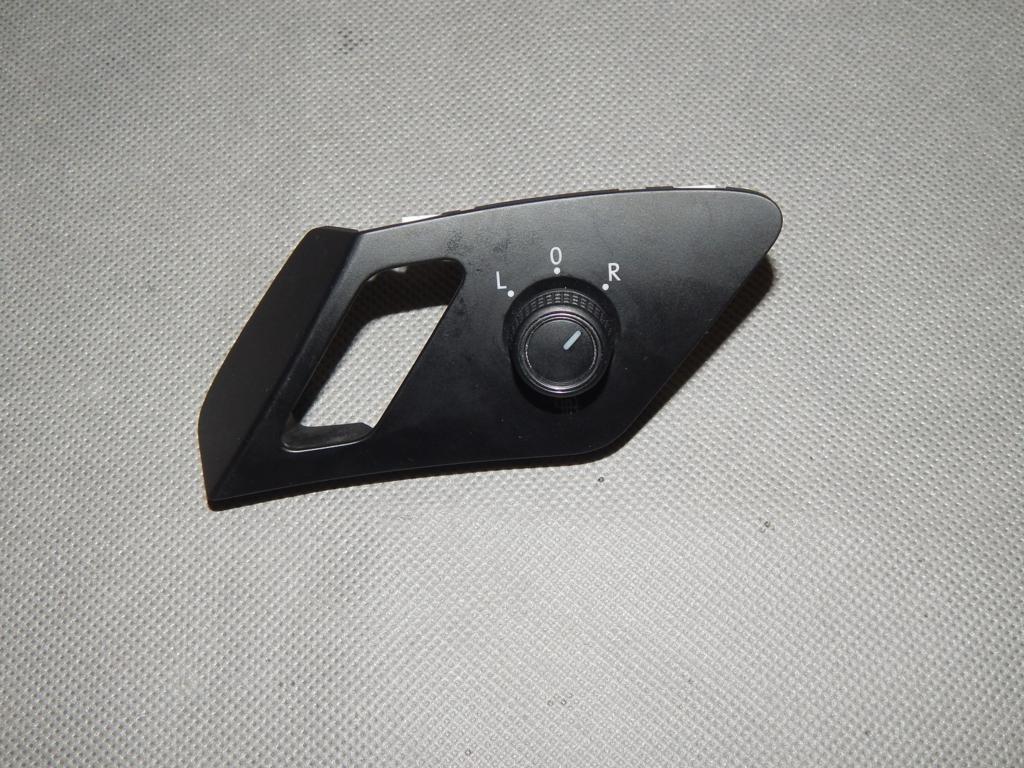 фото №1, Vw golf vii регулювання дзеркал 5g0959565q