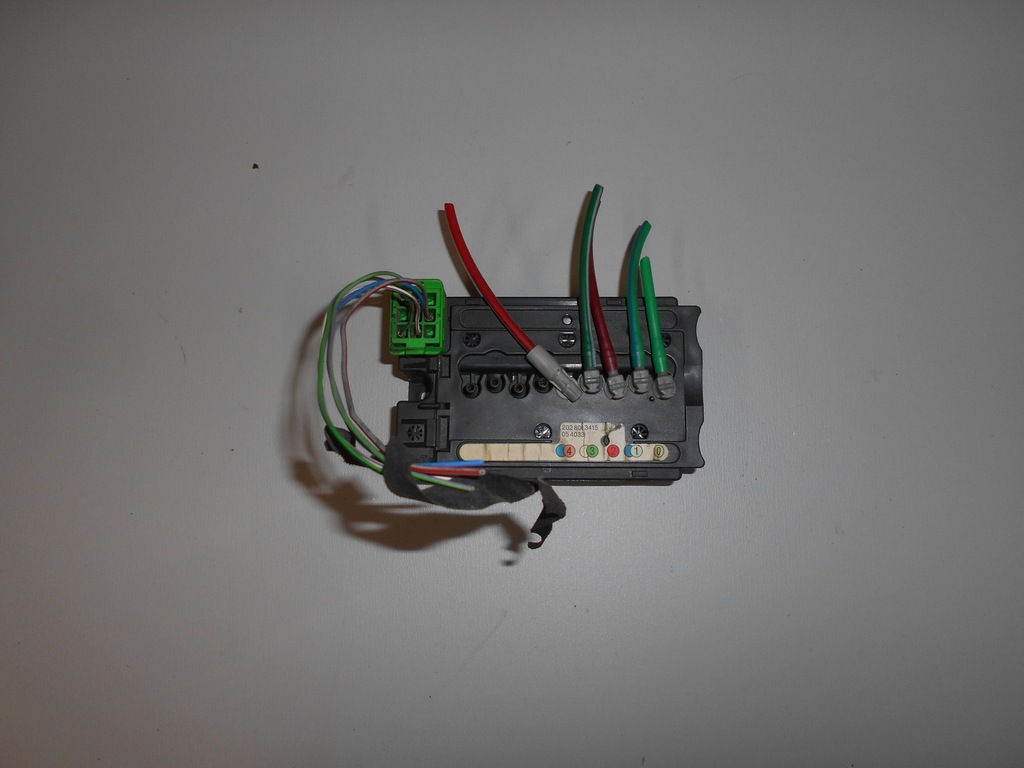 фото №1, Клапан отопителя mercedes w202 2028003415