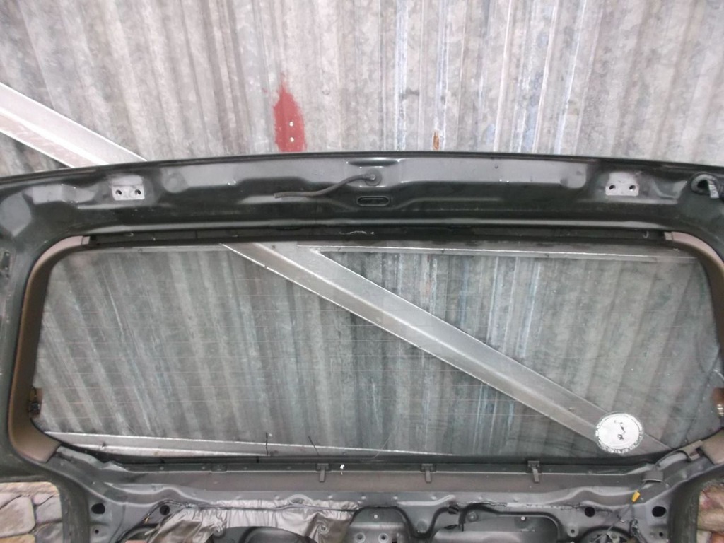 фото №6, Mitsubishi space wagon 91-98 крышка багажника задняя с стекло