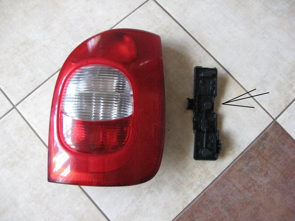 фото №1, Правая лампа задняя --- citroen xsara picasso - 99-03