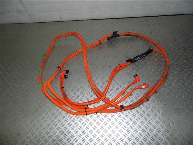 фото №1, Audi a6 c7 4g0 2.0tfsi дроти акумулятора 4g0971015b