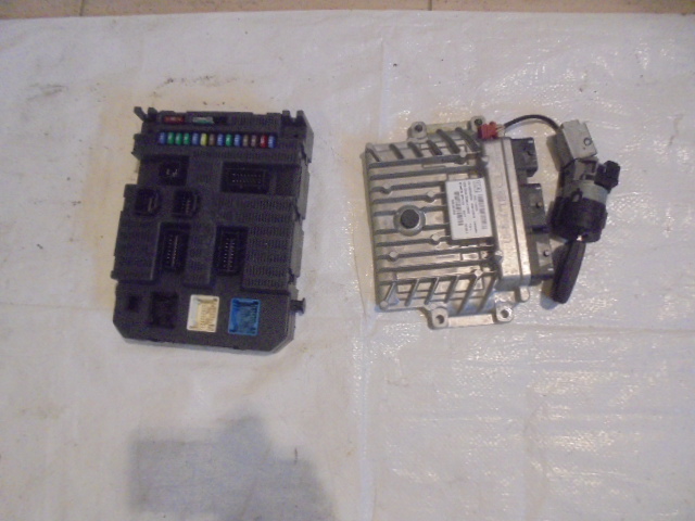 фото №1, Peugeot 308 бортовий комп'ютер набір стартовий 2.0 hdi