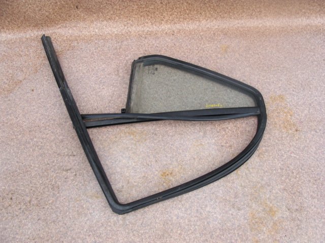 фото №1, Hyundai santa fe 09r стекло дверь малый задняя правый