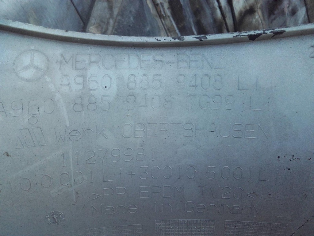 фото №8, Actros mp4 обшивка уголок бампера a9608859408