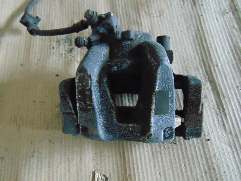 фото №1, Суппорт тормоза правый перед citroen c4 picasso ii