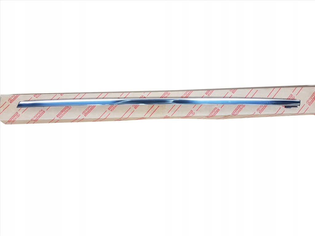 фото №2, Avensis t27 08-18 kombi молдинг хром рамка дверь