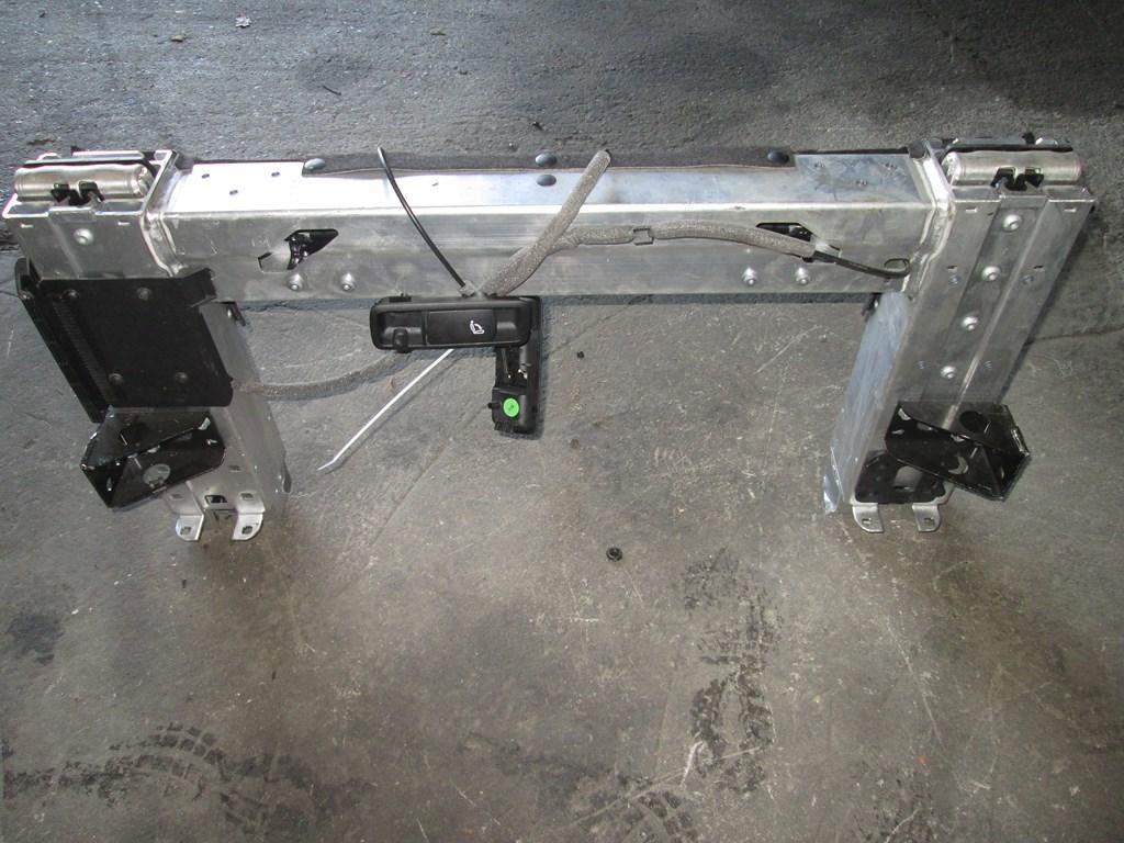 фото №4, Підголівник дуга audi a5 8f0 cabrio