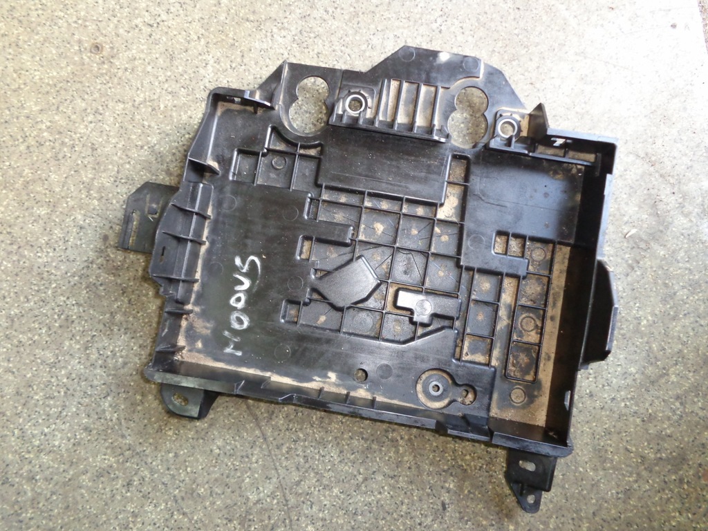 фото №1, Renault оригінальний номер 628952659r кронштейн емблема