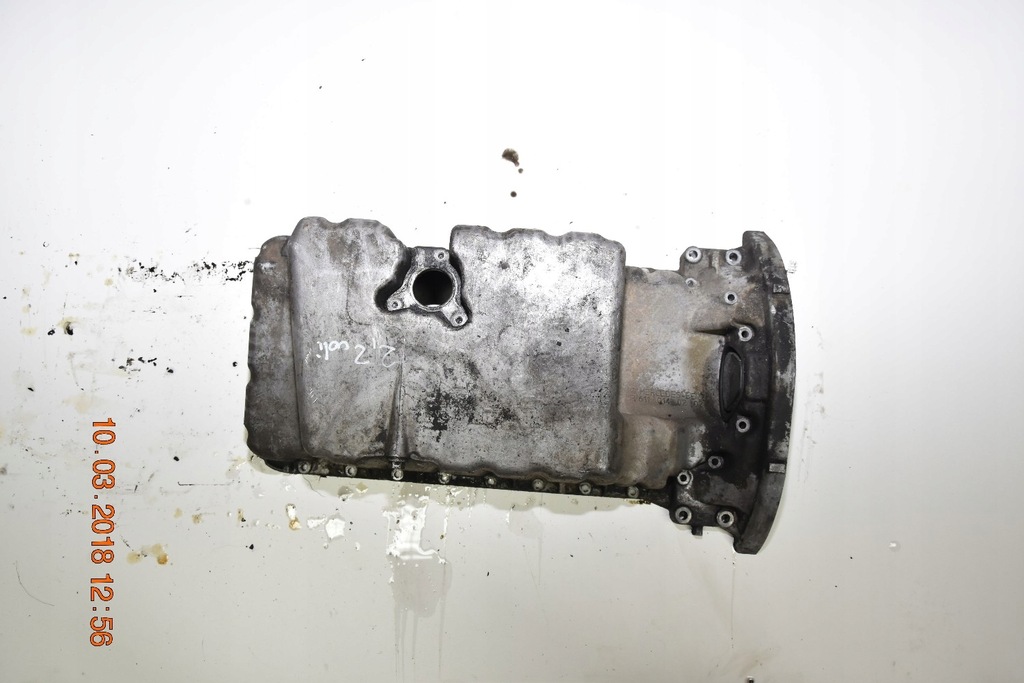 фото №1, Mercedes vito w638 2.2 cdi поддон масляная r6110140202