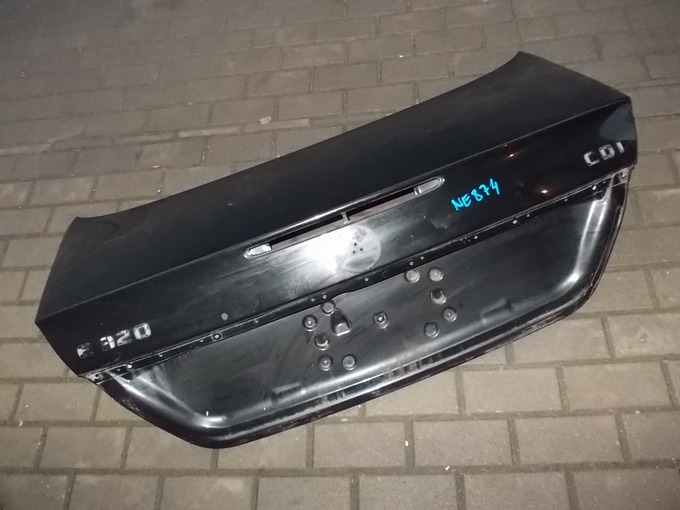 фото №1, Крышка багажника задняя mercedes w211 e-klasa sedan '03 elbląg #
