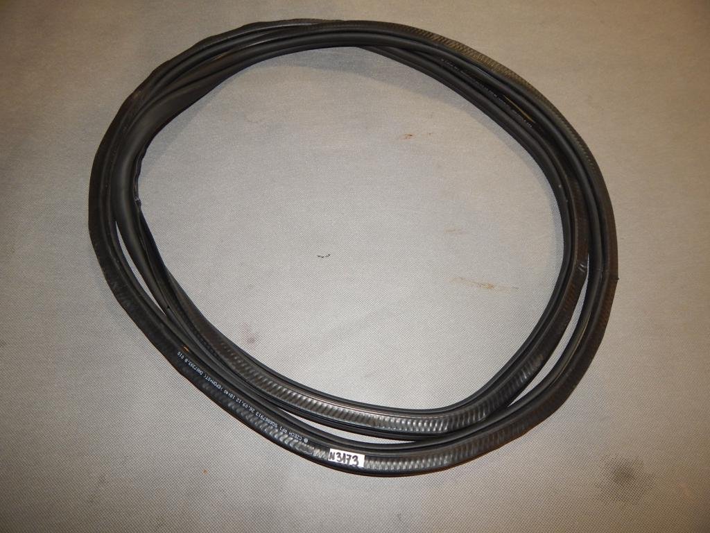 фото №1, Vw golf vii прокладка двері лівий задня 5g6867913