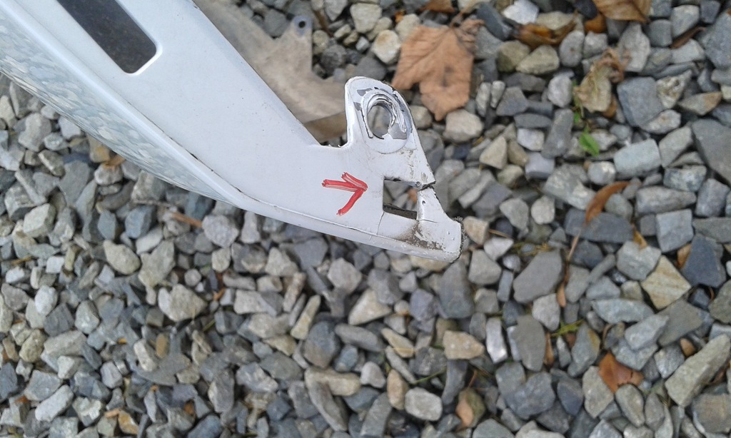 фото №3, Бампер перед renault zoe