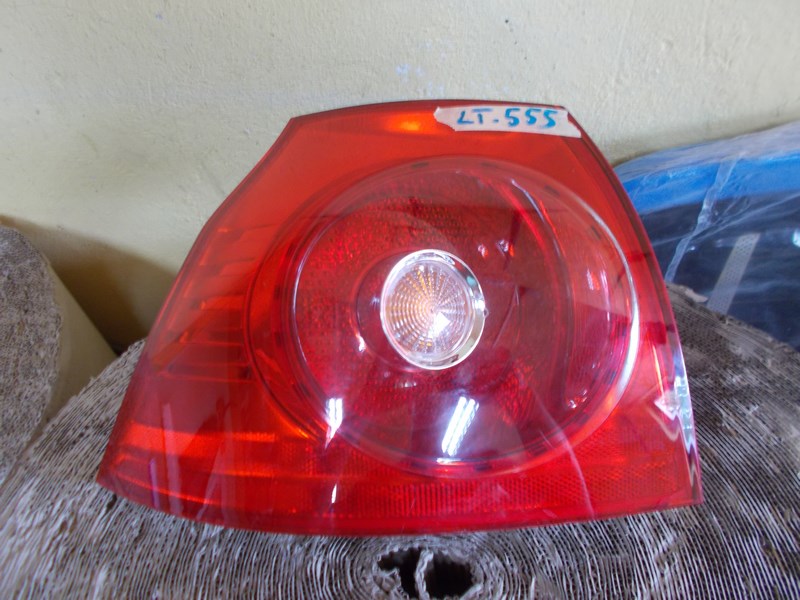 фото №1, Лампа задняя задняя левая vw golf v 5 hb 1k6945095aa