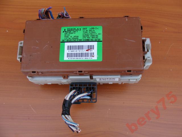 фото №1, Mitsubishi grandis 05r 2,4e коробка предохранителей