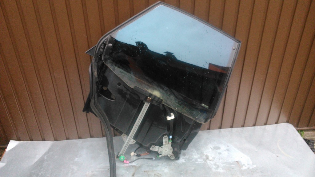 фото №1, Audi a8 d2 рамка подъемник механизм правый задняя