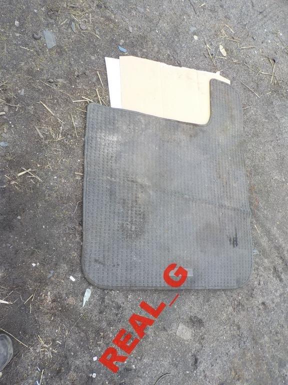 фото №1, Підлога обшивка килимок volvo fh fm оригінал