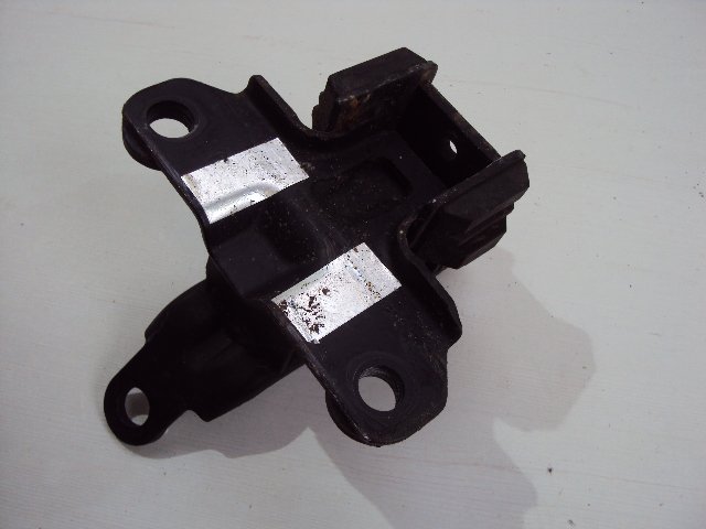 фото №1, Кронштейн подушка двигателя mazda cx3