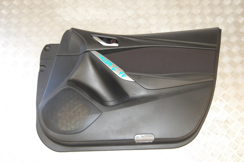 фото №1, Обивка обшивка правый перед mazda 6 iii gj 2013