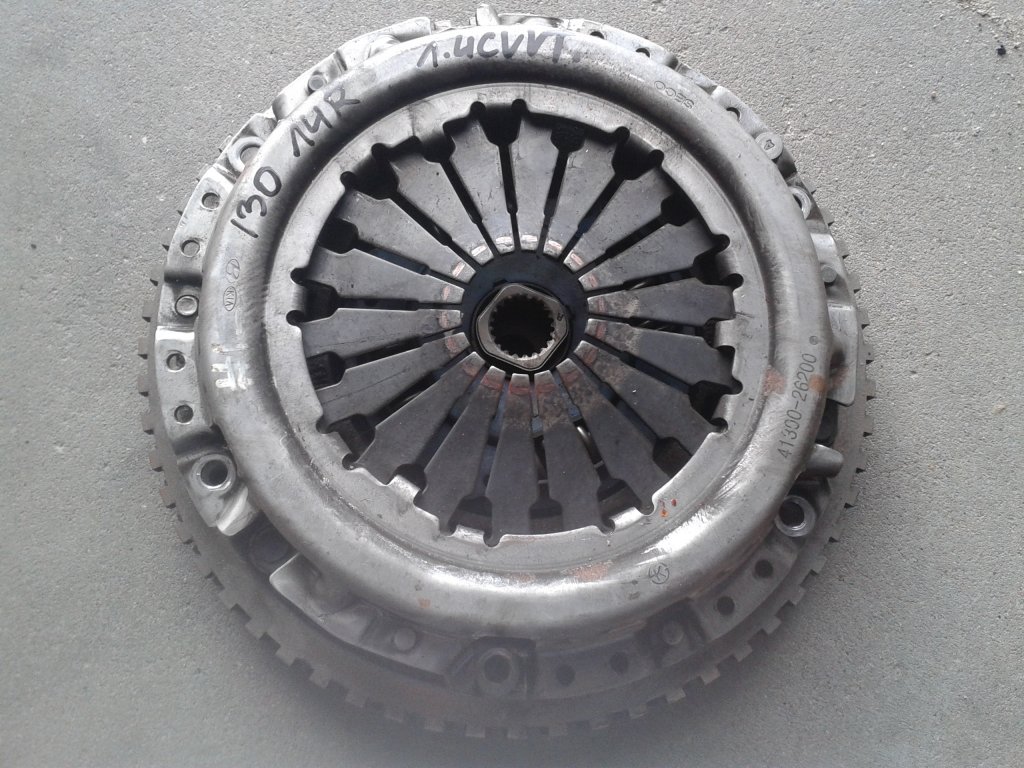 фото №1, Hyundai i30 1.4 cvvt ii lift 2014-16r сцепление kom