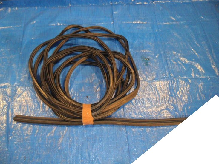 фото №1, Audi a6 4g0 прокладка дверь правый перед