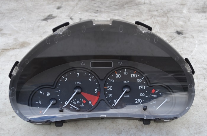 Peugeot 206 рестайлінг  hdi прилади лічильник 9648836980 Зі Шроту