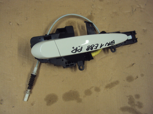 фото №1, Ручка зовнішня права bmw 1 e88