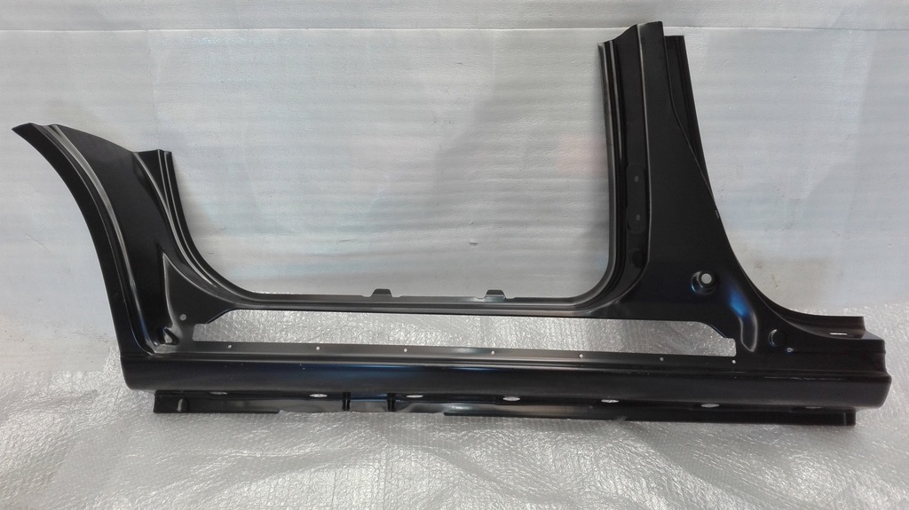 фото №1, Порог mazda 5 cr lift правый задняя задний блок двигателя обшивка