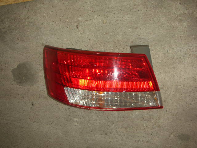 фото №1, Hyundai sonata 05-08 rok лампа задняя
