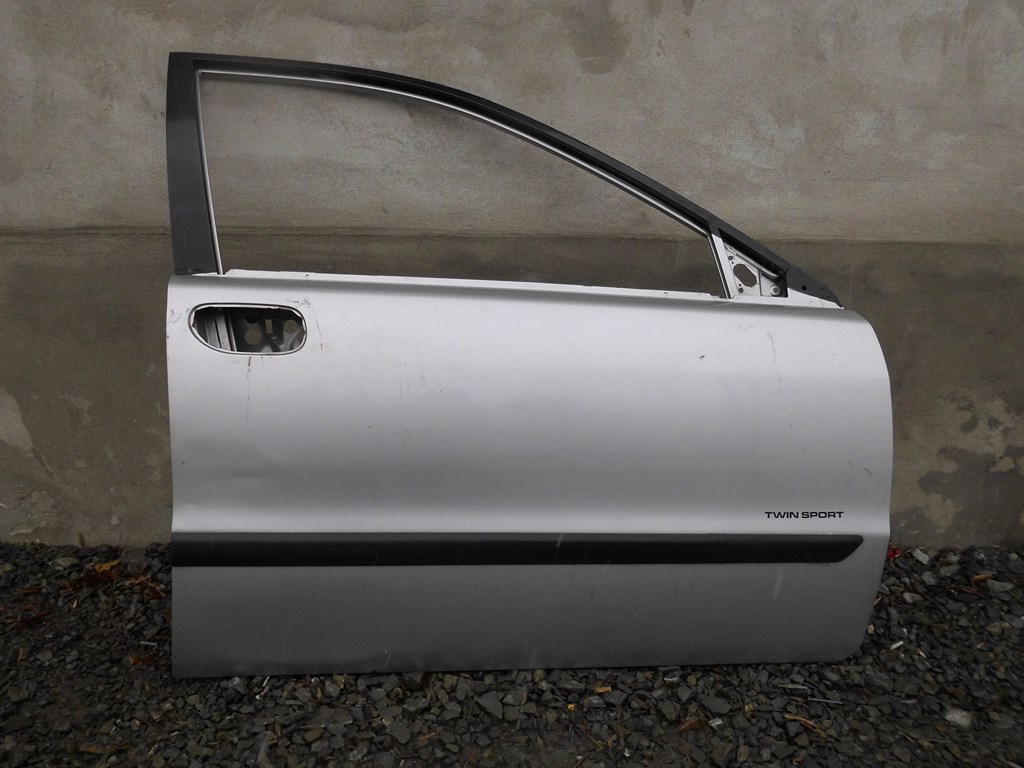 фото №1, Двері праве передні правий перед volvo s40 v40