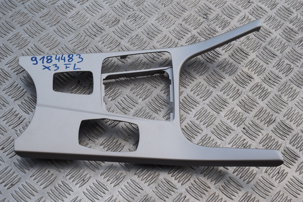 Купити Рамка тунель середнього bmw x3 f25 lift 9184483