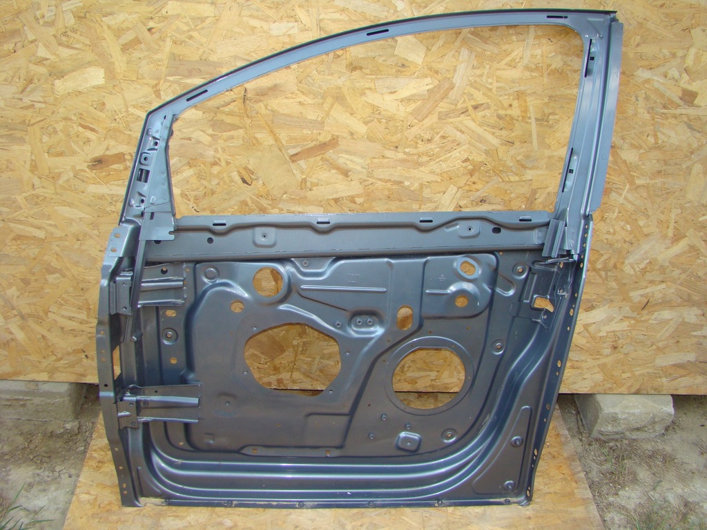 фото №1, Vw golf plus 5m0 05-10r дверь левая передние d007