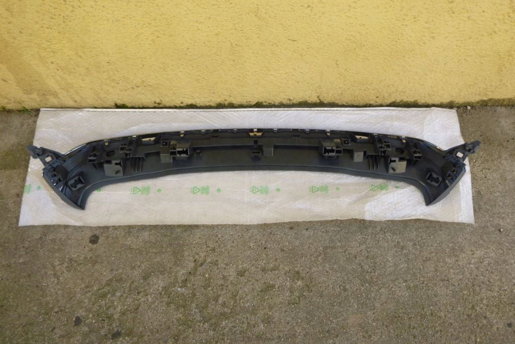 фото №10, Peugeot 2008 спойлер крышки задний новый оригинальный