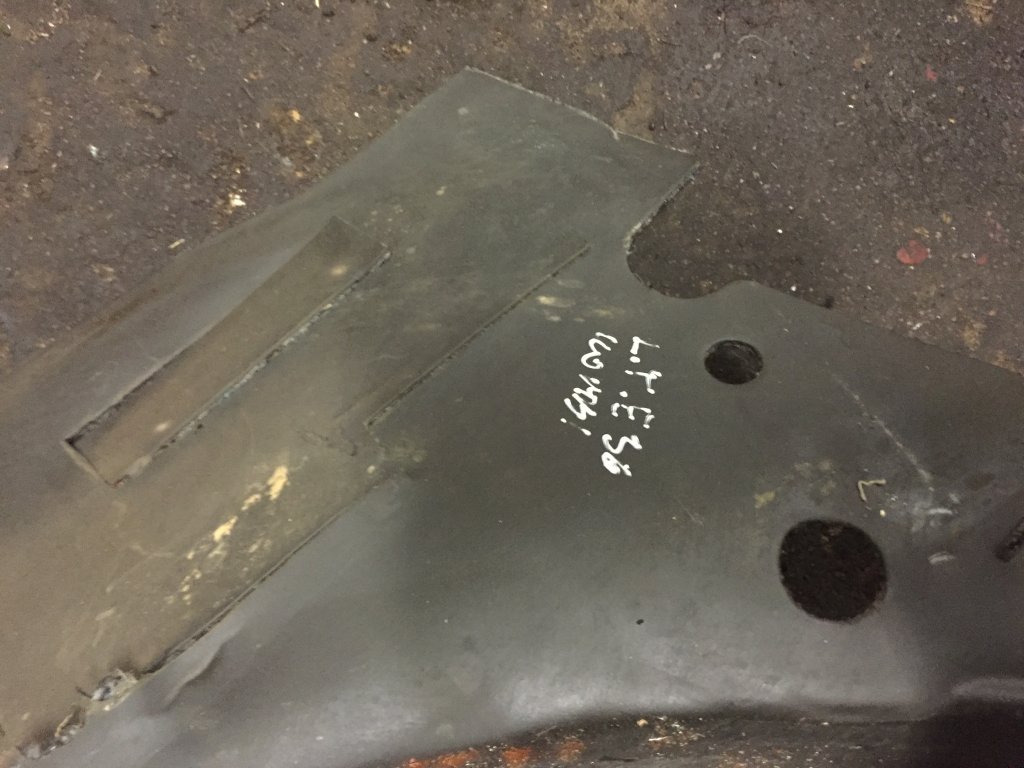 фото №5, Шумоізоляція wew заднього підкрилок ліва праве 8 165 495 bmw e36