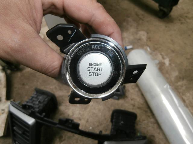 фото №1, Hyundai tucson model 2016r кнопка запуск