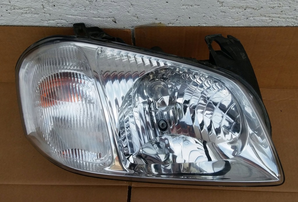 фото №1, Фара правий лампа права mazda tribute 2001-