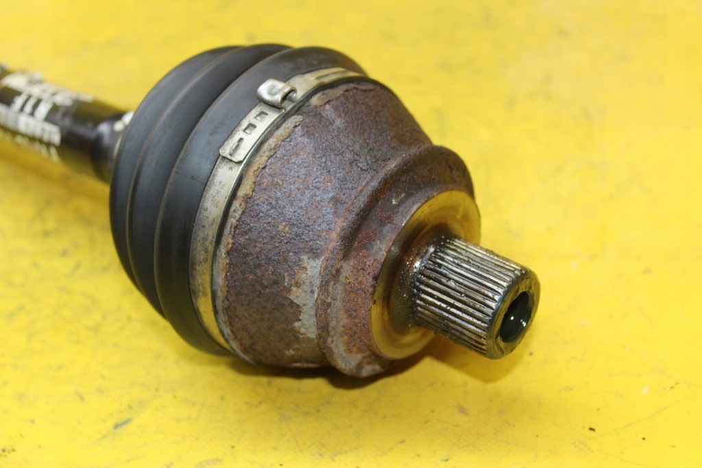 фото №4, Volkswagen оригинальный номер 3d0407271f приводной вал