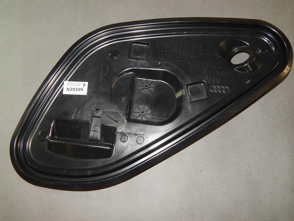 фото №1, Audi s5 f5 заглушка дверь правых 8w6837916