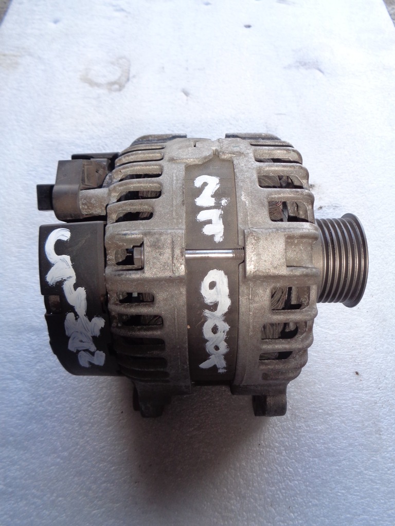 фото №1, Генератор porsche cayman 981 2.7 9a160301600