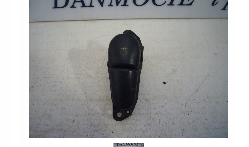 фото №1, 7653/17przycisk выключатель света против противотуманных mitsubishi colt iv