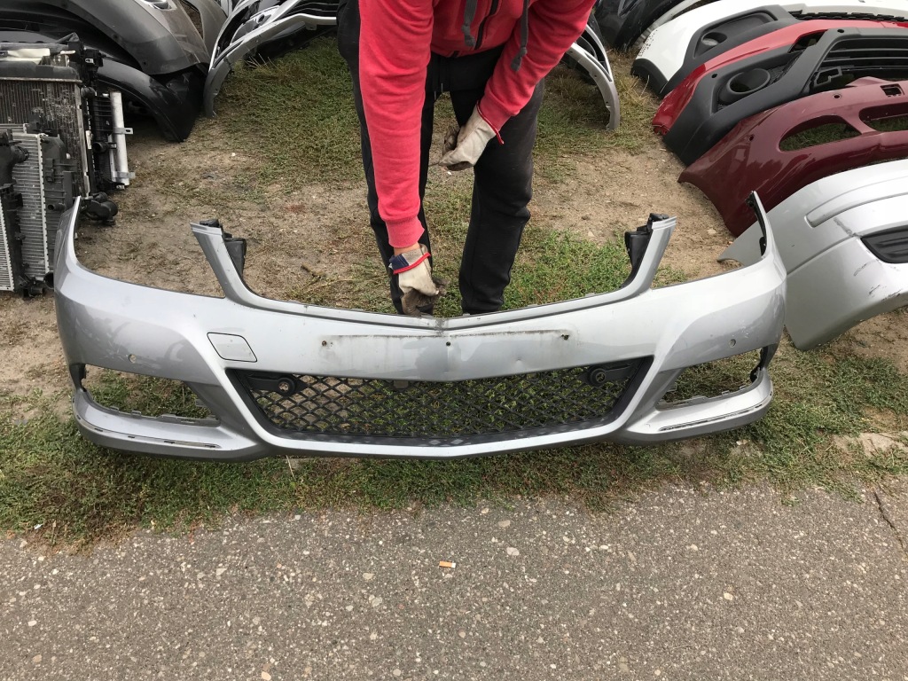 Купить Mercedes c klasa w204 рестайлинг  бампер передний orygin.