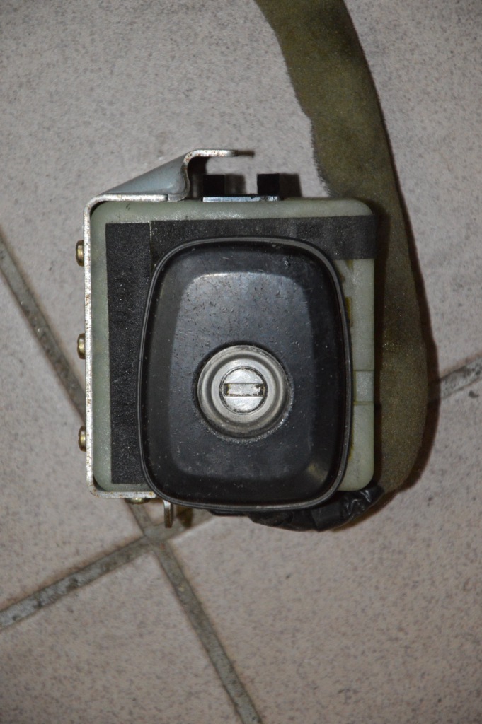 фото №1, Вкладка двері subaru forester 02-08