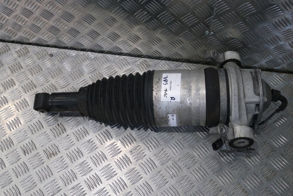 фото №1, Амортизатор задня правий porsche cayenne 7p5616020ab