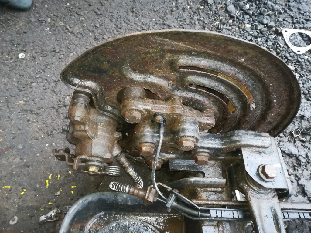 фото №7, Ступица диск задняя trafic vivaro primastar 01-14